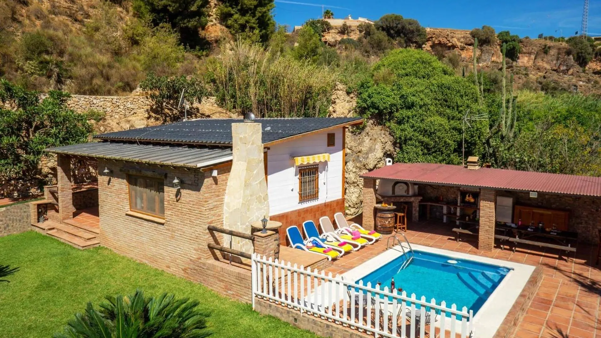 Villa Garcia Sol By Villa Plus Nerja 0*,